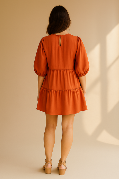 Damen Minikleid in Orange mit Puffärmeln und Stufensrock